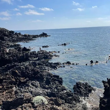Dammuso Bacio Pantesco Apartment Scauri (Sicily)